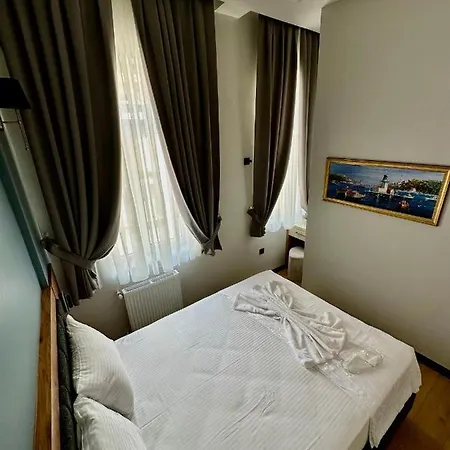 Отель Newalla Old 3*