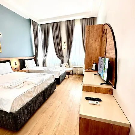 Hotel Newalla Old