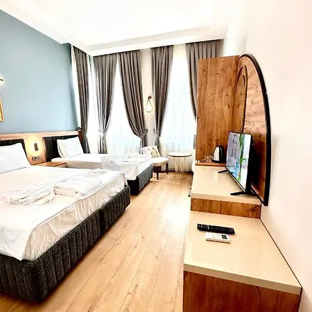 Hotel Newalla Old