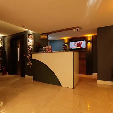 فندق Newalla Old 3*