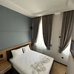 Newalla Old Hotel