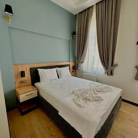 Newalla Old 3*