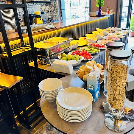 Newalla Old Hotel Istanbul