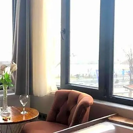 Otel Newalla Old