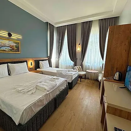Hotel Newalla Old