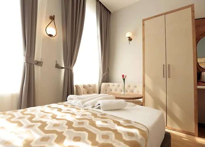 Newalla Old Hotel Istanbul