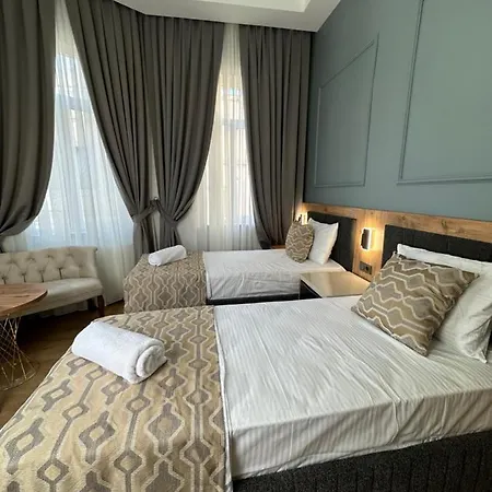 Отель Newalla Old 3*