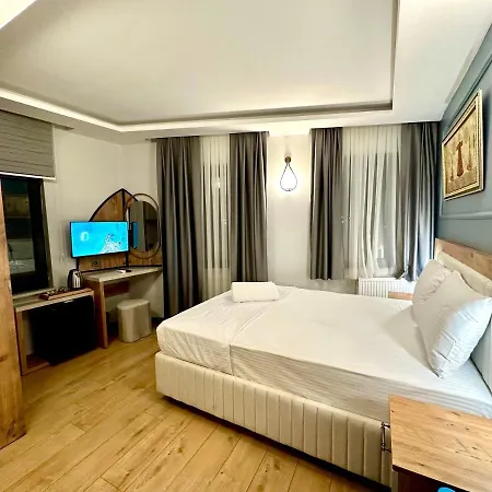 Newalla Old Hotel 3*