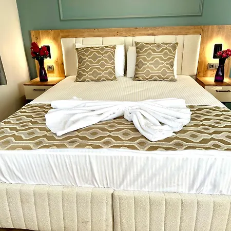 Отель Newalla Old 3*