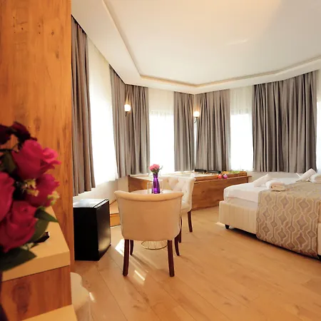 Отель Newalla Old 3*