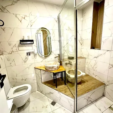 Newalla Old 3*